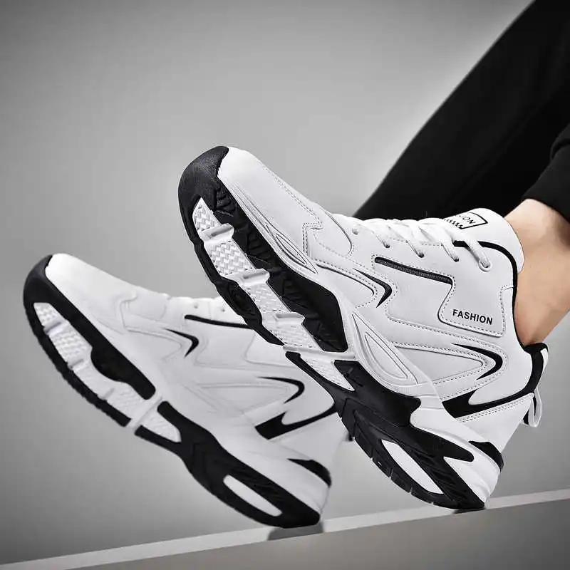Cold-proof Spring Gym Sneakers - đánh giá và giá Luxury Lifestyle Travel