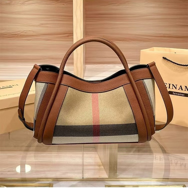 Luxury Hands-Free Designer Dia - đánh giá và giá Luxury Lifestyle Handbags